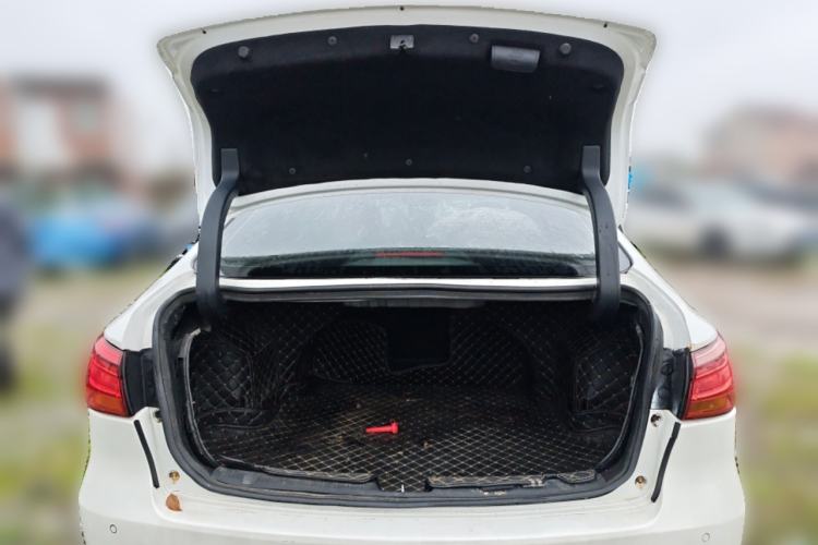 Used CHANGAN Ruicheng CC 2020 1.5T Manual Xuanrui Model Trunk