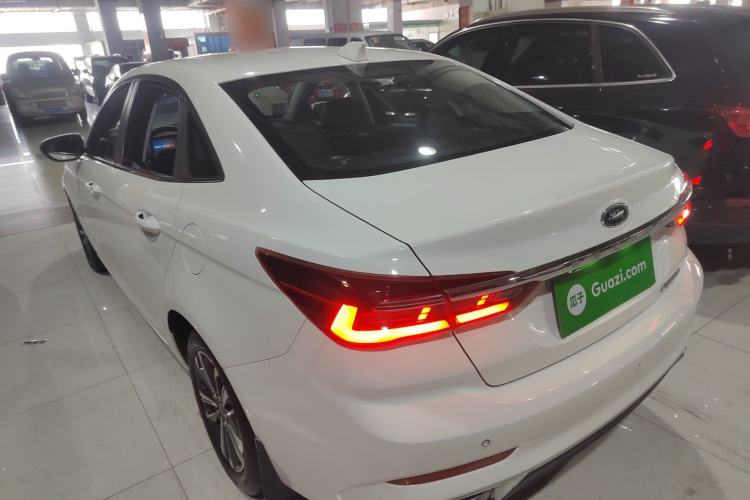 Used Ford Escort 2021 1.5L Automatic Diamond Edition