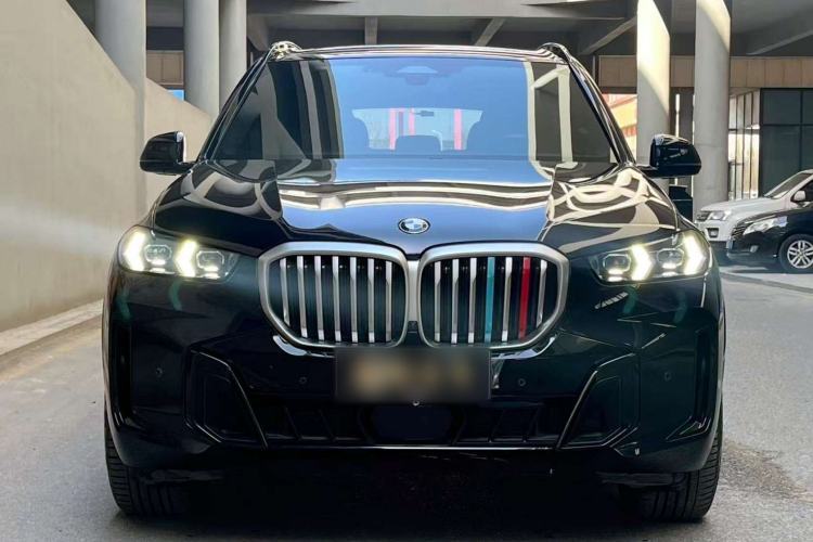 Used BMW X5 2023 xDrive 40Li M Sport Night Edition Package Exterior 1