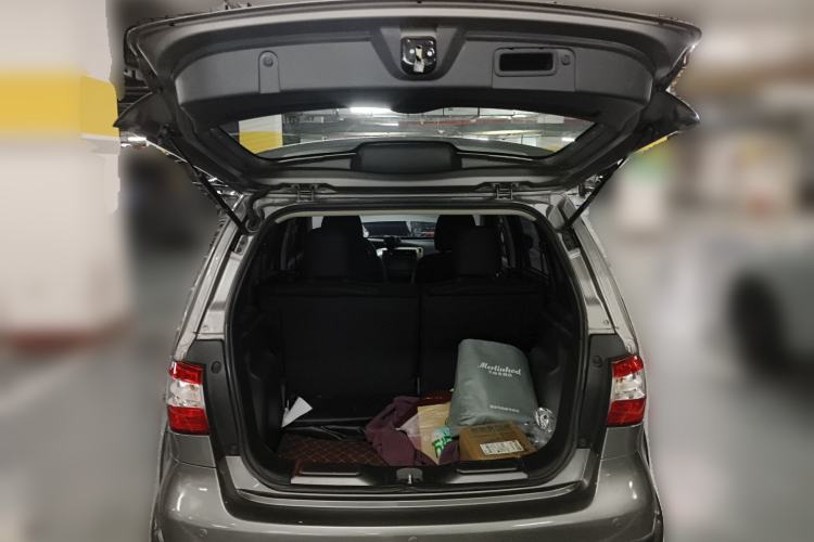 Used Nissan Livina 2013 JINRUI 1.6XV CVT Luxury Edition
