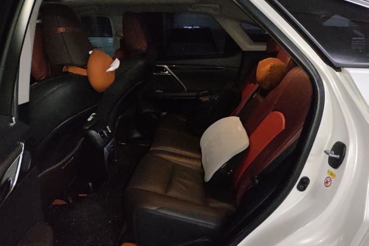 Used Lexus RX 2016 300 4x4 Elegant Edition China V-standard Left Rear Seat