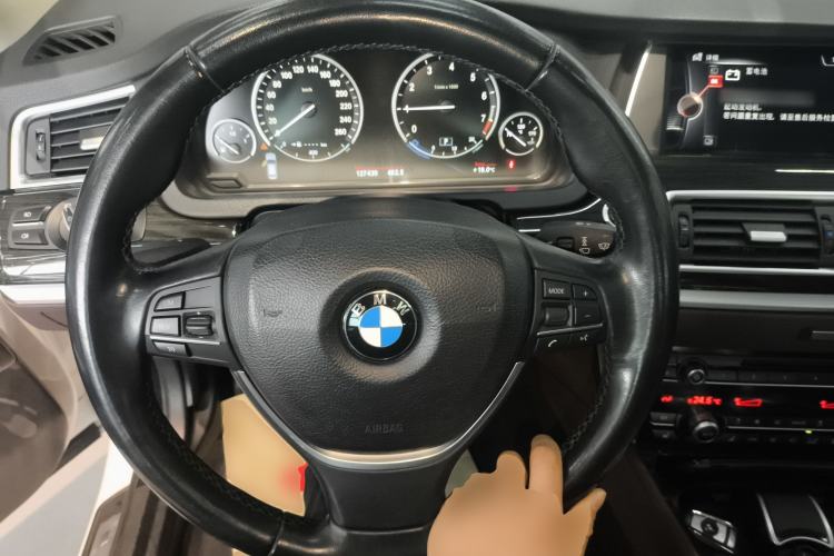 Used BMW 5 Series GT 2015 528i Luxury Edition