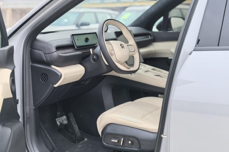 Used Nio ES6 2024 75 kWh