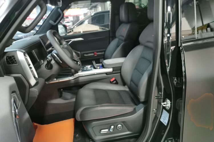 Used JETOUR Traveler 2023 2.0T All-Wheel Drive CrossPRO+
