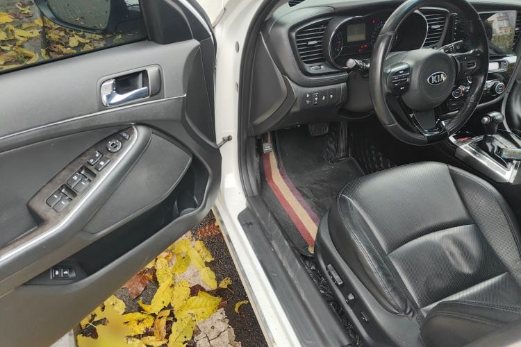 Used Kia K5 2014 2.0L Automatic LUXURY Driver Seat