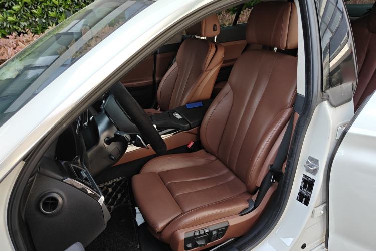 Used BMW 6 Series 2016 640i Gran Coupe Left Front Seat