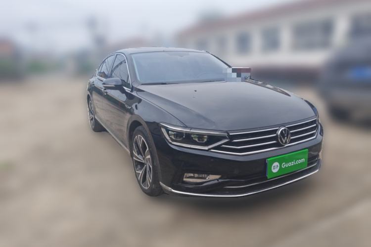 Used Volkswagen Magotan 2021 330TSI DSG 30th Anniversary Edition
