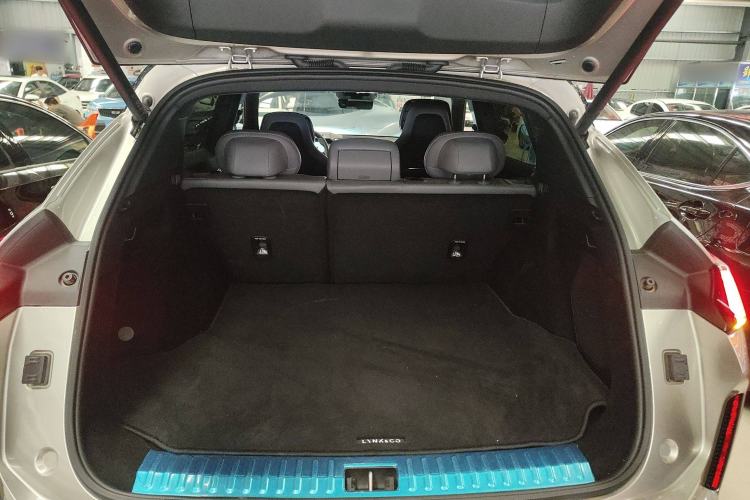 Used Lynk & Co 08 EM-P 2023 220km All-Wheel-Drive Performance Halo