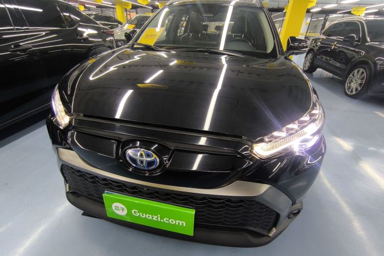 Used Toyota FRONTLANDER 2023 2.0L Smart Electric Hybrid Dual-Engine Deluxe Version