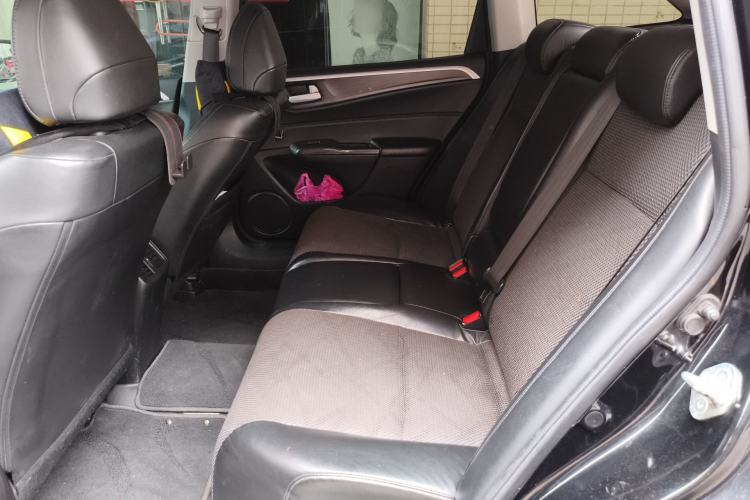 Used Honda Jade 2013 1.8L automatic Comfort version 5 seats