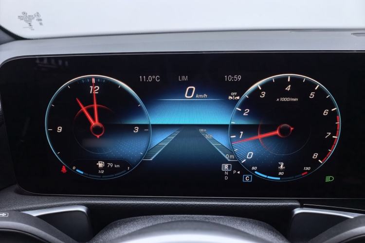 Used Mercedes-Benz GLB 2023 Refreshed GLB 200 Dynamic Edition
