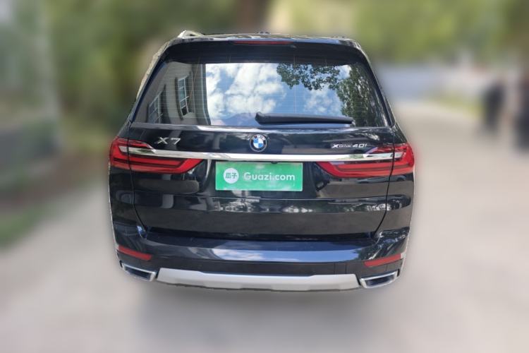 Used BMW X7 2019 xDrive40i Luxury Package with Leading Features
