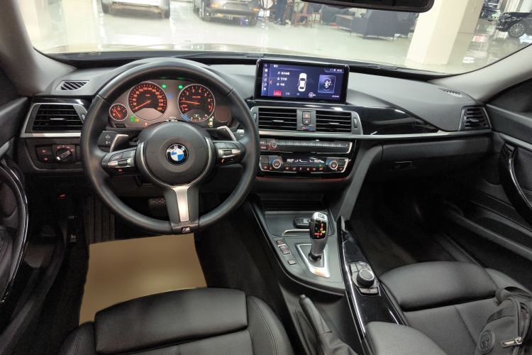 Used BMW 3 Series GT 2018 320i Sport Edition