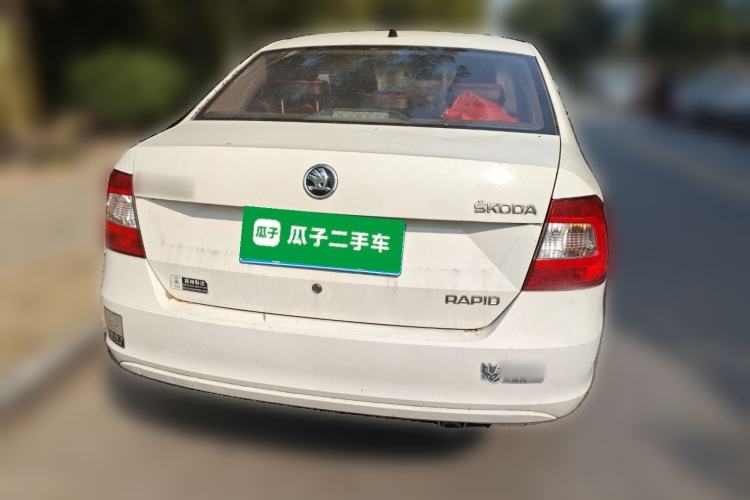 Used Skoda Rapid 2015 1.4L Manual Enjoyment Model
