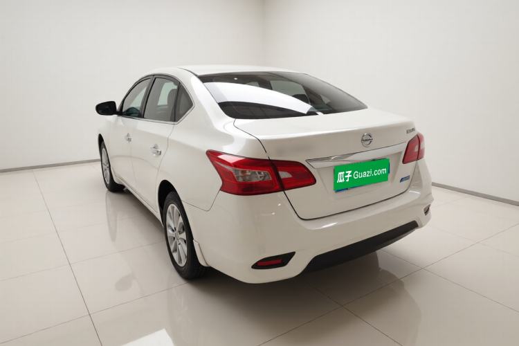 Used Nissan Sylphy 2016 1.6 XL CVT Deluxe Edition Exterior 2