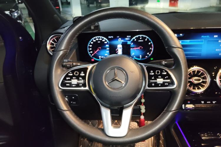 Used Mercedes-Benz GLA 2020 GLA 200 4MATIC Steering Wheel