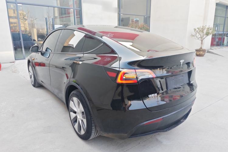Used Tesla Model Y 2021 Long-Range All-Wheel-Drive Version 3D7 Rear Left 45 Deg
