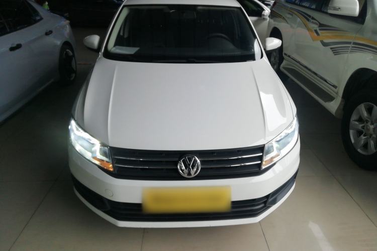 Used Volkswagen Santana 2016 1.6L Manual Fashion Edition
