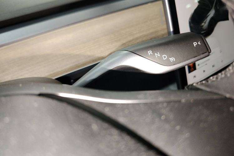 Used Tesla Model Y 2021 Long-Range All-Wheel-Drive Version