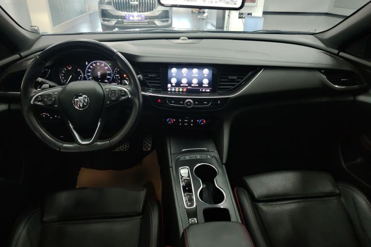 Used Buick Regal 2020 GS 28T Elite Model
