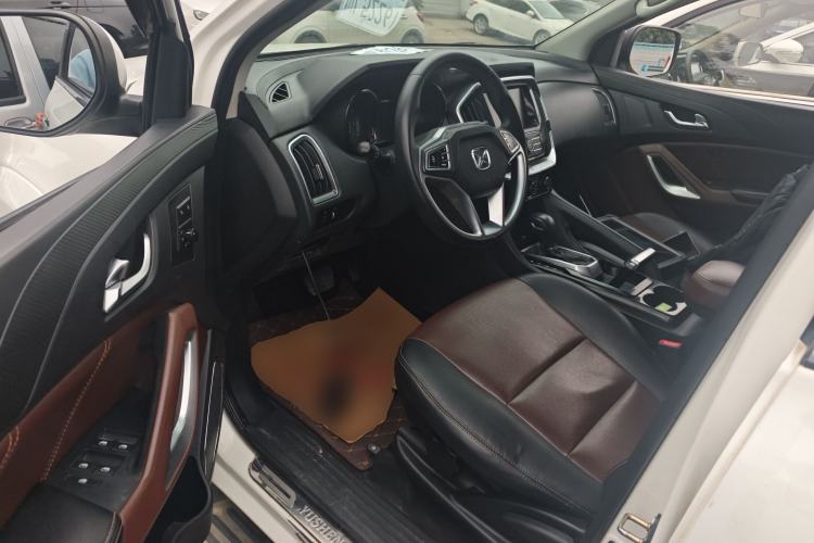 Used JMC Yusheng S350 2016 2.0T Automatic Two-Wheel Drive Gasoline Luxury Edition 5 Seats Driver Seat