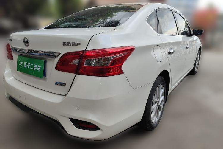 Used Nissan Sylphy 2016 1.6 XL CVT Deluxe Edition Rear Right 45 Deg
