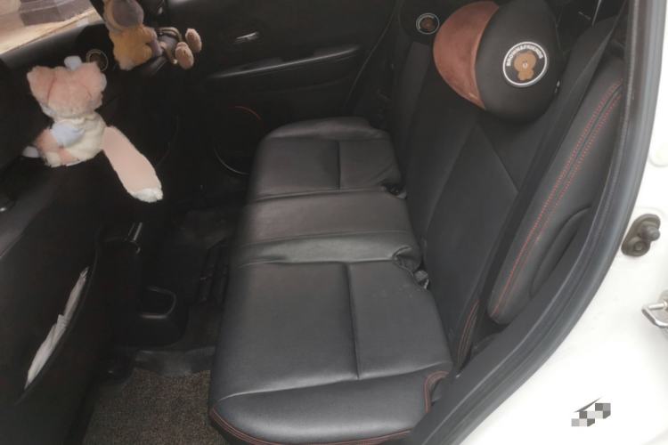 Used Honda Vezel 2015 1.5L CVT two-wheel drive Comfort trim
