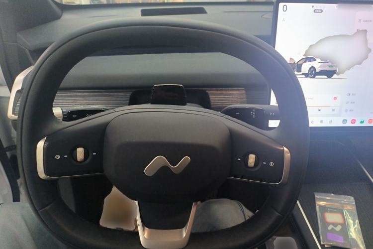 Used ONVO L60 2024 60 kWh Rear-Drive Version