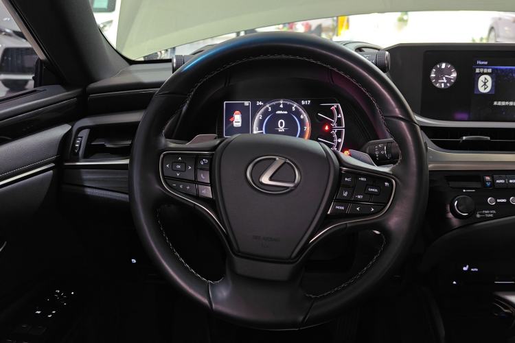 Used Lexus ES 2020 200 Excellence Edition