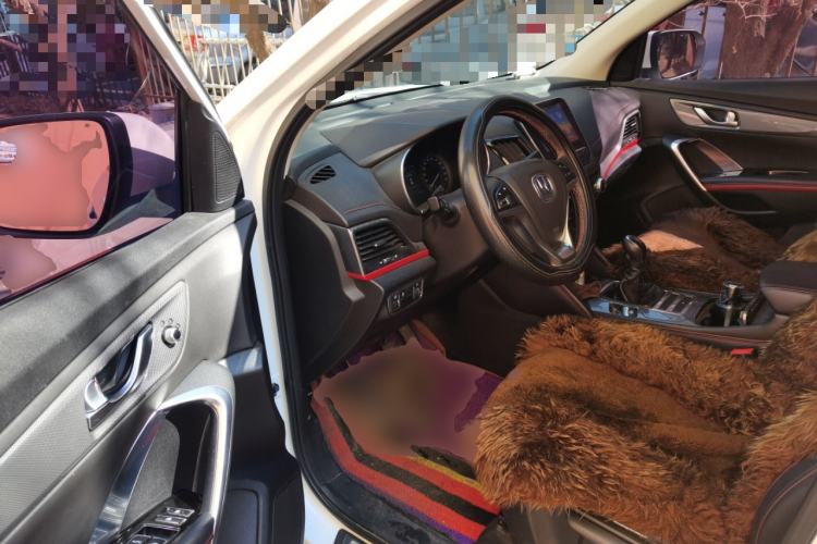 Used Changan CS55 2017 1.5T Manual Colorful Edition