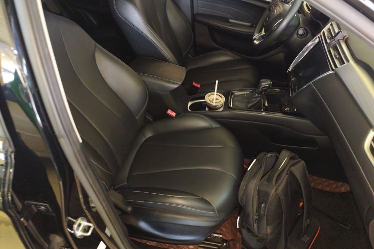 Used Roewe i5 2019 20T Automatic 4G Connected Supercharged Flagship Edition