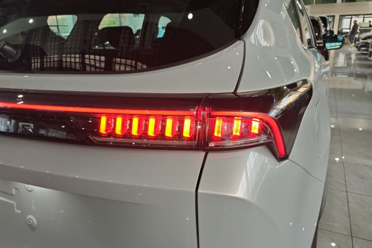 Used JETOUR Shanhai Shanhai L7 2024 1.5T 120km ULTRA 7-Seater
