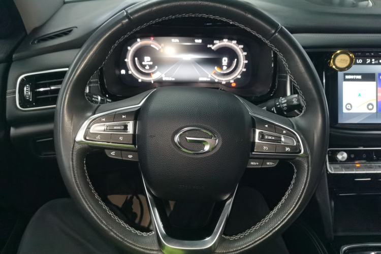 Used GAC Trumpchi GS8 2020 390T Two-Wheel Drive Luxury Smart Connectivity Version (7 Seats) Steering Wheel