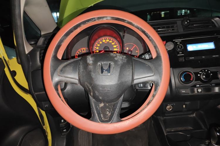 Used Honda Fit 2014 1.5L LX Manual Comfort Model
