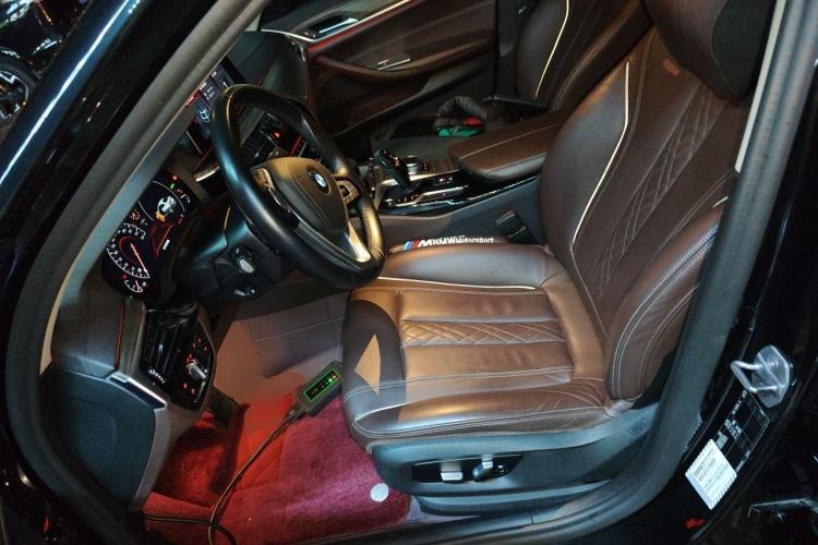 Used BMW 5 Series 2019 530Li Leading Model Luxury Package Left Front Seat