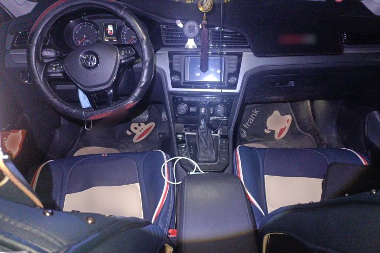 Used Volkswagen Lamando 2017 280TSI DSG Luxury Edition
