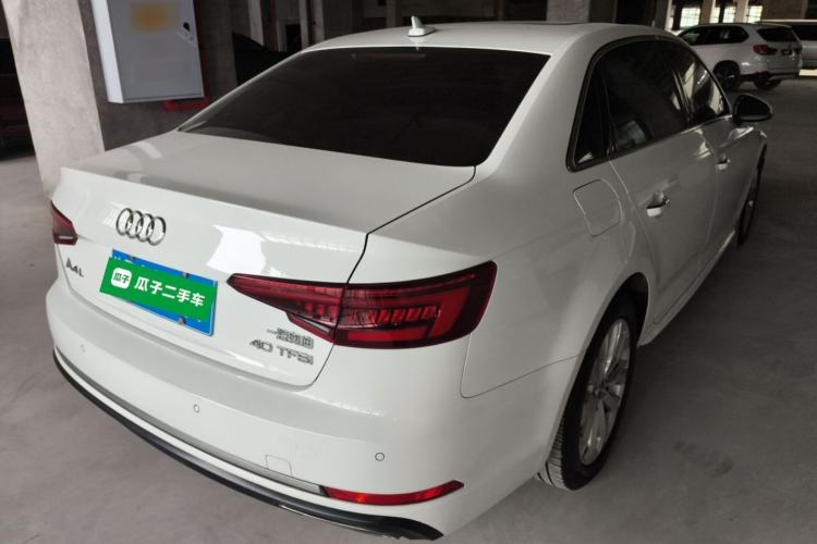 Used Audi A4L 2019 40 TFSI Ambition China VI
