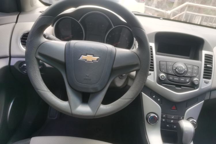 Used Chevrolet Cruze 2013 1.8L SE AT