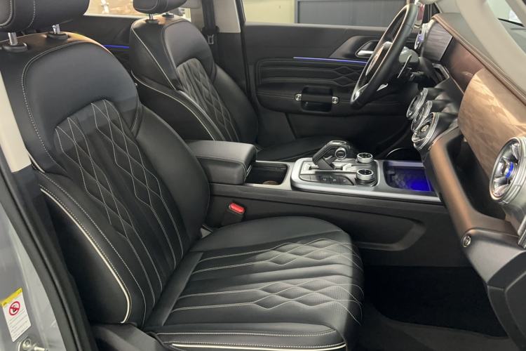 Used Tank 300 2021 Off-Road Edition 2.0T Challenger Right Front Seat