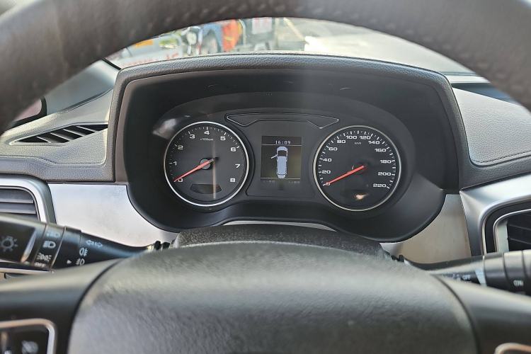 Used JAC Refine M4 2019 Business Series 2.0L Manual - China VI Standard