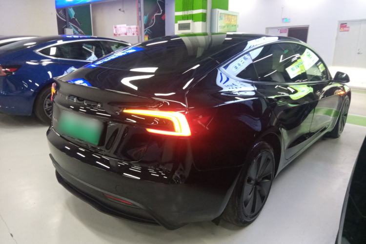 Used Tesla Model 3 2023 Rear-Wheel-Drive Version