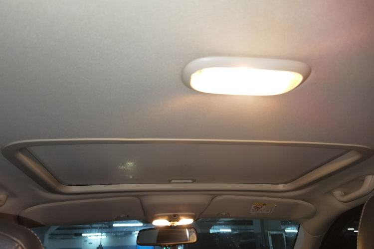 Used Jeep Compass 2014 2.0L two-wheel drive urban version