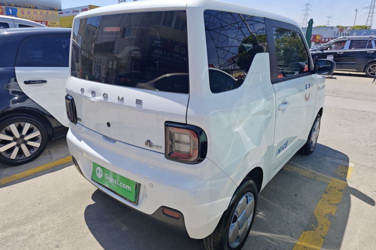 Used Geely Galaxy Panda 2023 Panda Mini 200km Endurance Bear
