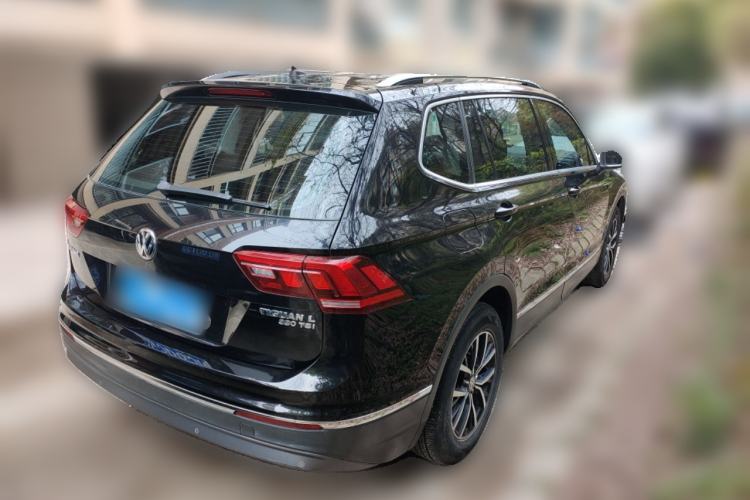 Used Volkswagen Tiguan L 2017 330TSI Automatic Two-Wheel Drive Luxury Edition
