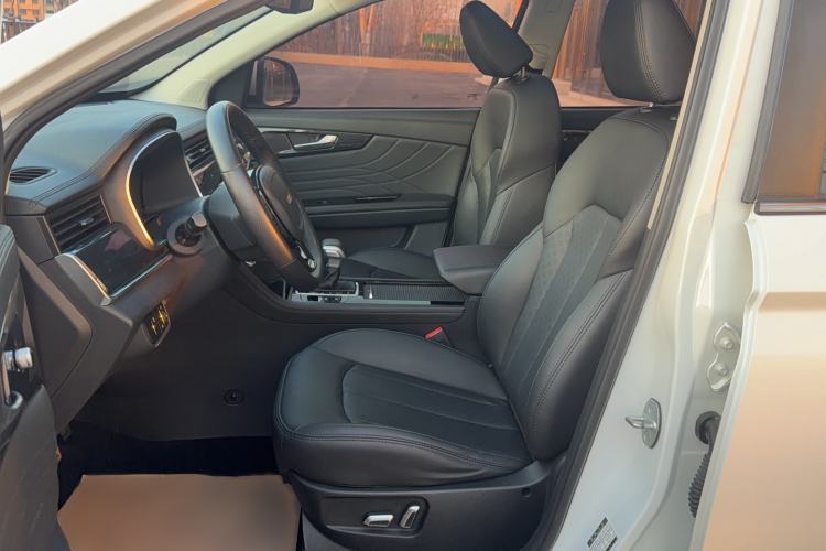 Used Sinotruk VGV U70 2021 1.5T Automatic Youyue Edition 7-Seater