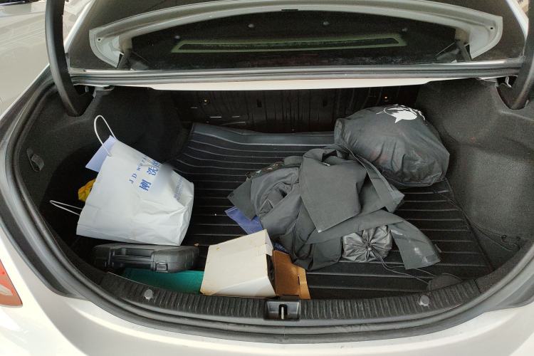 Used Mercedes-Benz C-Class 2016 C 180 L Sport Edition Trunk