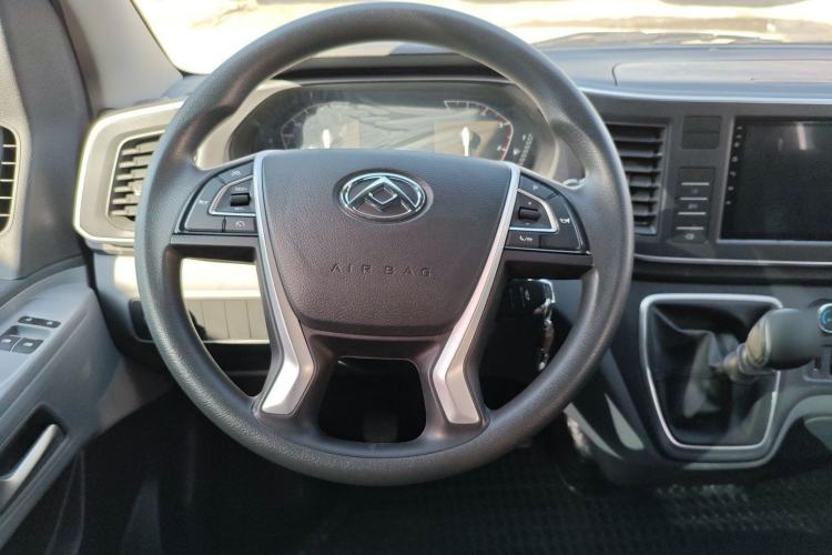 Used SAIC MAXUS Xintu V80 2025 PRO Aoyuntong 2.0T Manual Long Wheelbase Mid-Height 6/7/8/9-Seater
