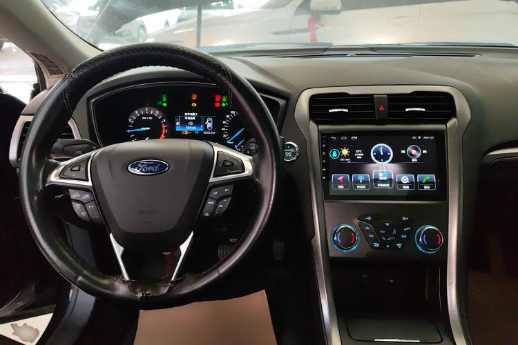 Used Ford Mondeo 2018 EcoBoost 180 Smart Control Fashion Model China VI Standard