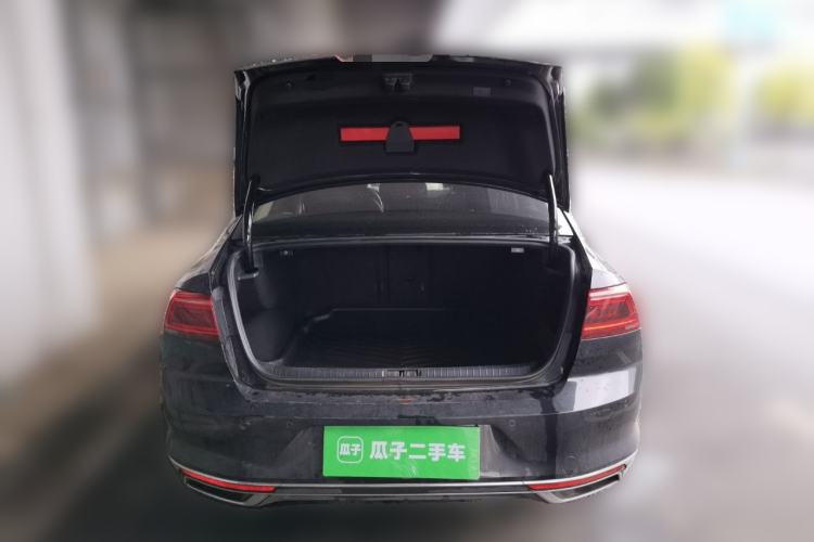 Used Volkswagen Magotan 2020 330TSI DSG Leading Model
