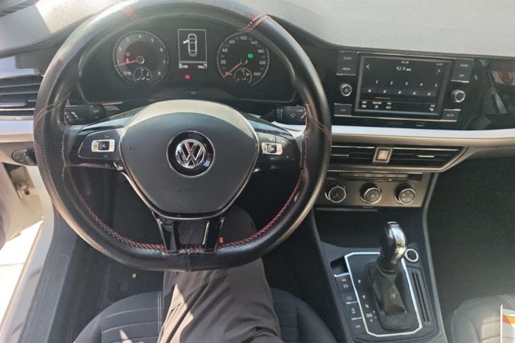 Used Volkswagen Lavida 2018 Hatchback 200TSI DSG Comfort Edition China V Standard Steering Wheel